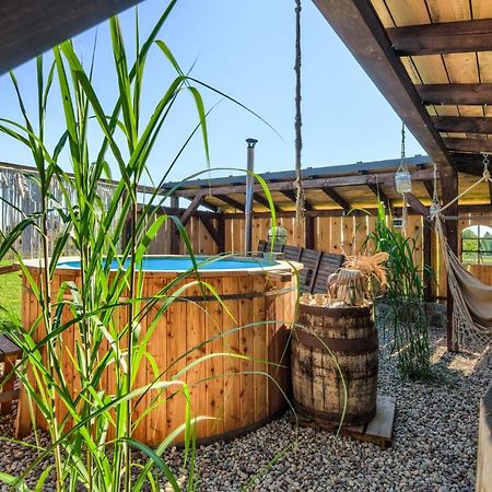 Pod Mazurskim Niebem Boho Piecki  Exterior foto